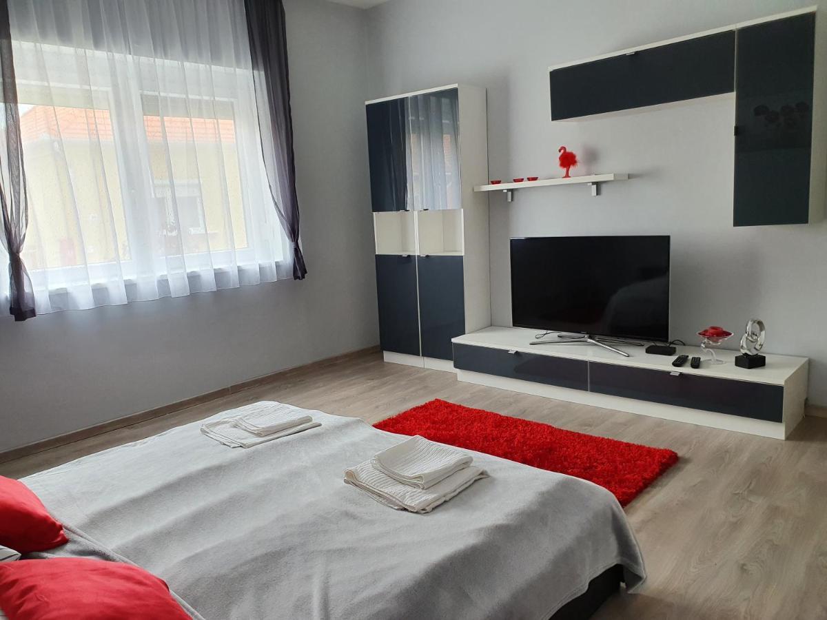 Flamingo Apartment Sárvár Exterior foto